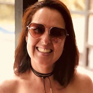 Meet your Posher, Adriana